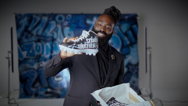 NFL Player Demario Davis Unboxing Custom My Cause My Cleats