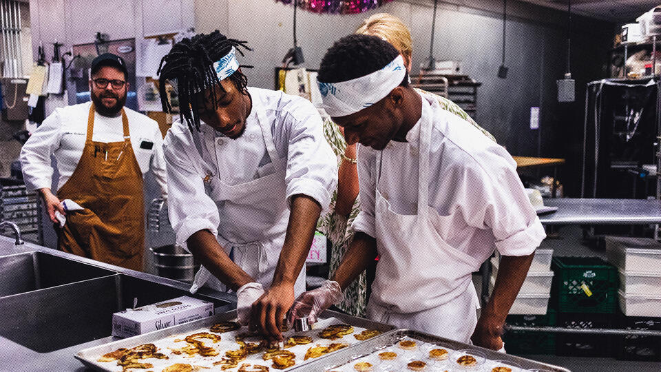 Cafe Momentum workers